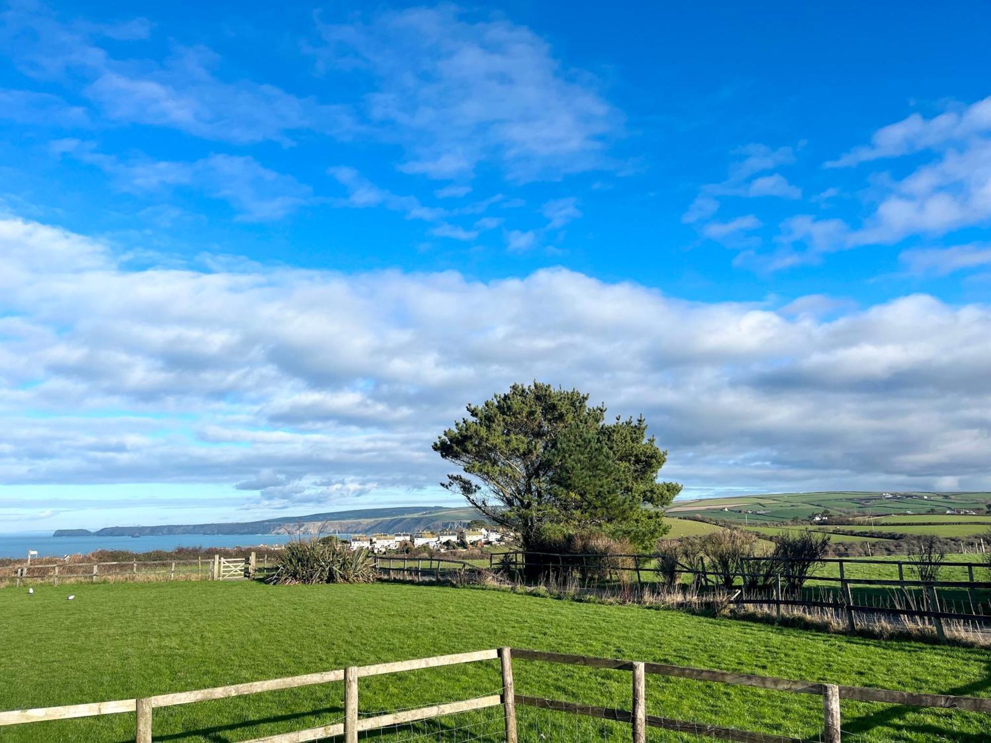 Spacious Home Sleeps 6 Short Walk To Port Isaac Village & Stunning Views Esterno foto